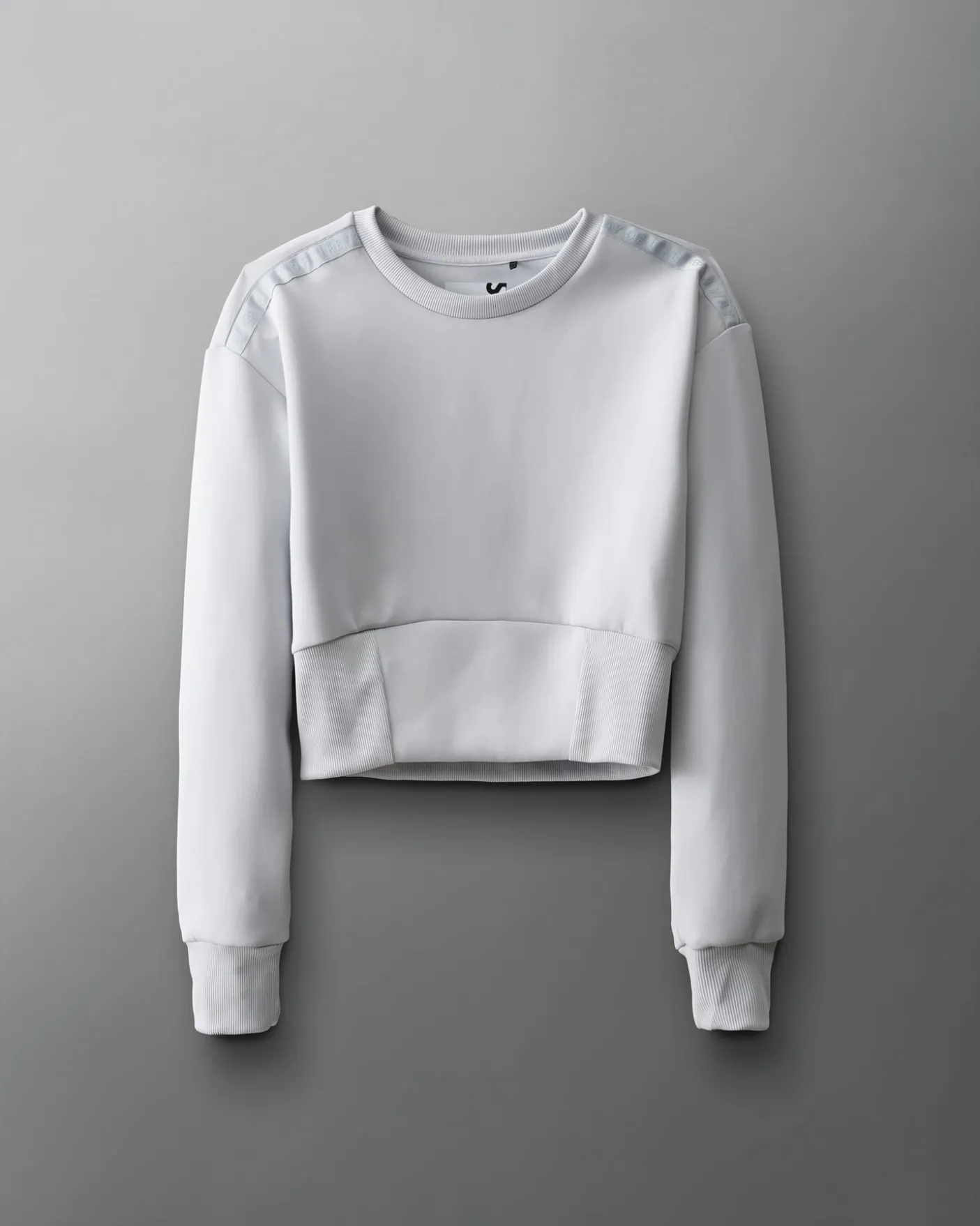 COOL-FEEL Women's Fitted Crew - Lunar Gray